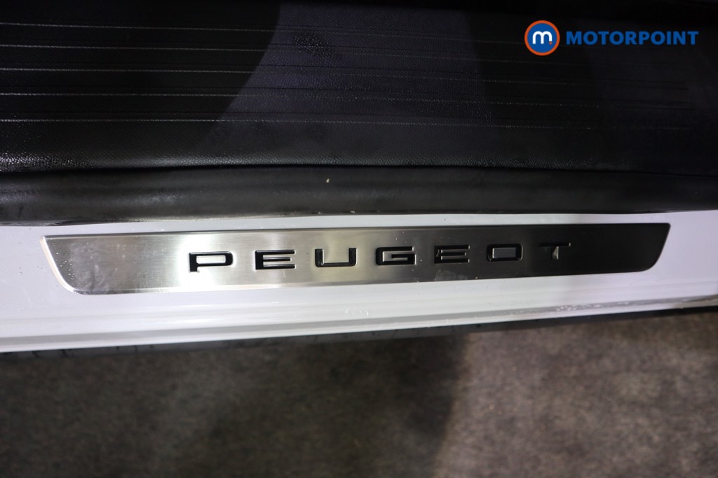 Peugeot 3008 GT Automatic Electric SUV - Stock Number (1573630) - 7th supplementary image