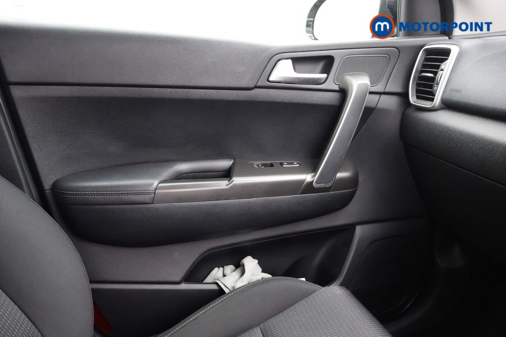 KIA Sportage 2 Manual Petrol SUV - Stock Number (1573657) - 7th supplementary image