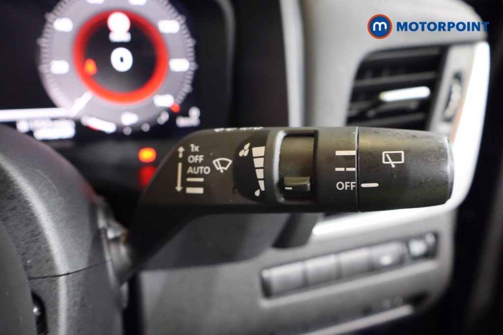 Nissan Qashqai N-Connecta Automatic Petrol-Electric Hybrid SUV - Stock Number (1573885) - 15th supplementary image