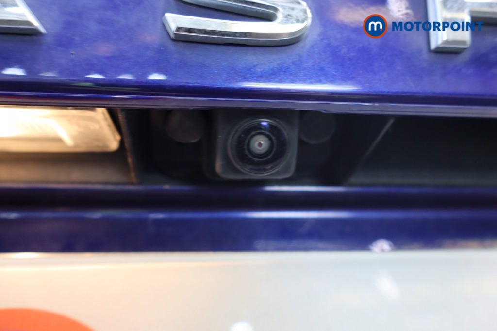 Nissan Qashqai N-Connecta Automatic Petrol-Electric Hybrid SUV - Stock Number (1573885) - 24th supplementary image