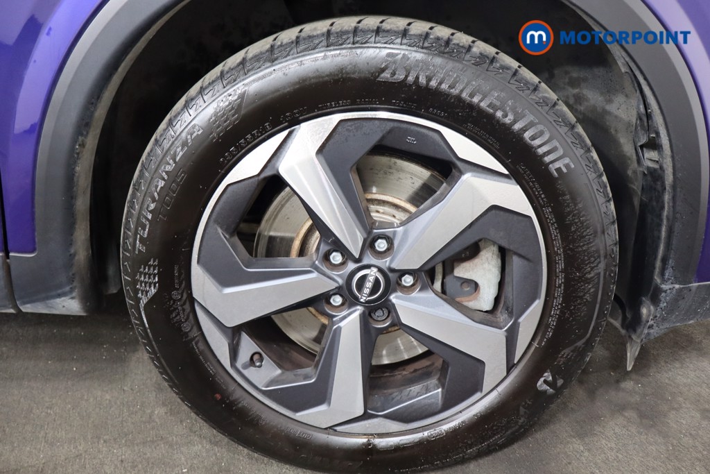 Nissan Qashqai N-Connecta Automatic Petrol-Electric Hybrid SUV - Stock Number (1573885) - 26th supplementary image