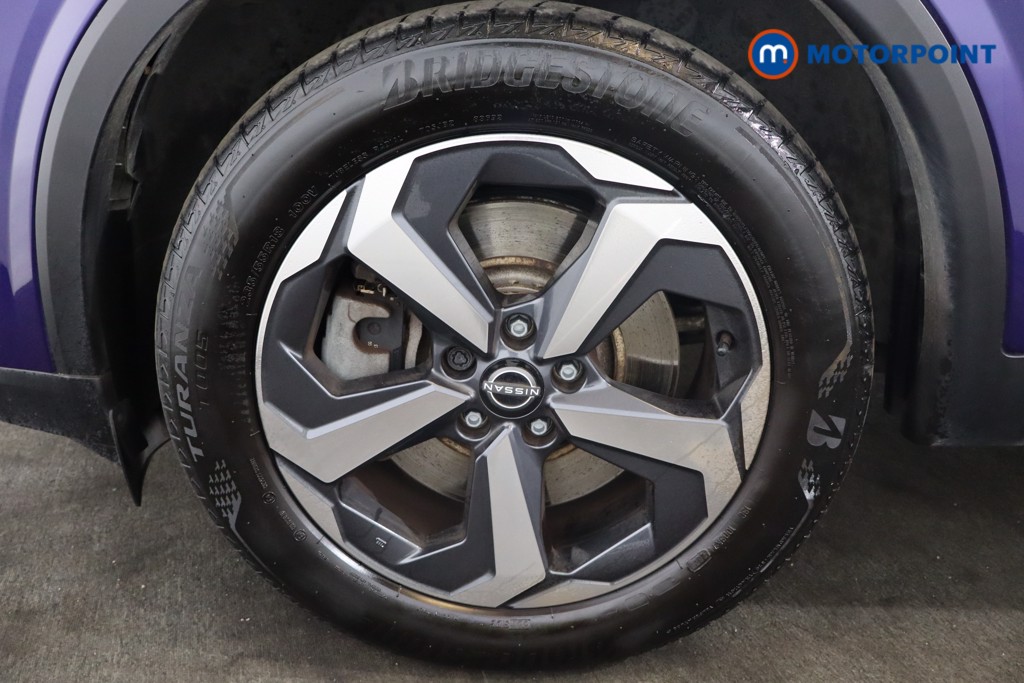Nissan Qashqai N-Connecta Automatic Petrol-Electric Hybrid SUV - Stock Number (1573885) - 27th supplementary image