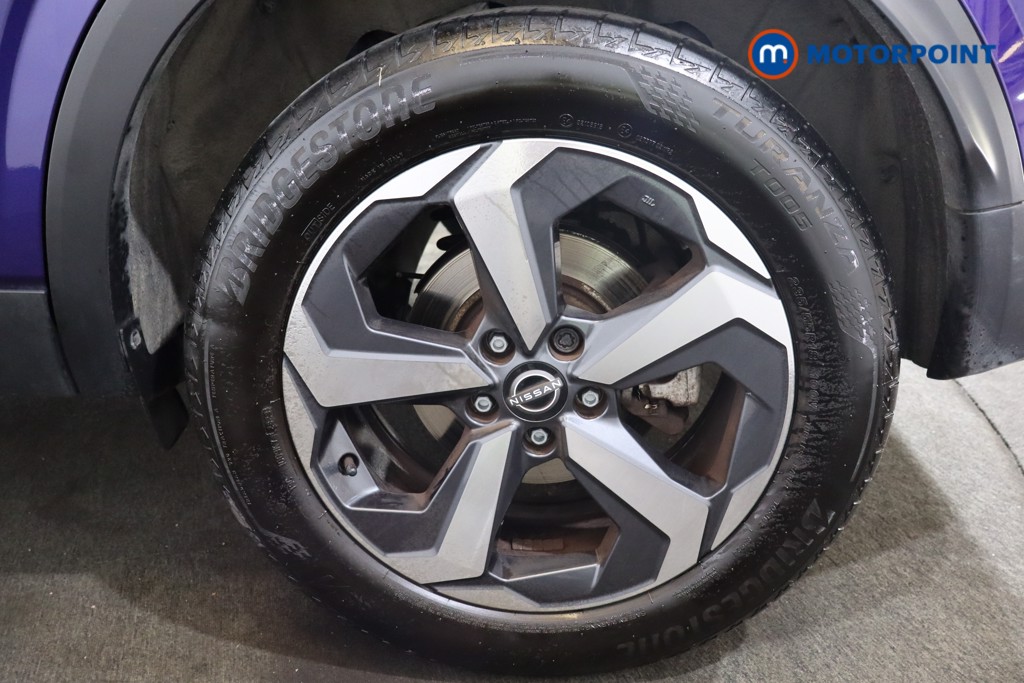 Nissan Qashqai N-Connecta Automatic Petrol-Electric Hybrid SUV - Stock Number (1573885) - 28th supplementary image