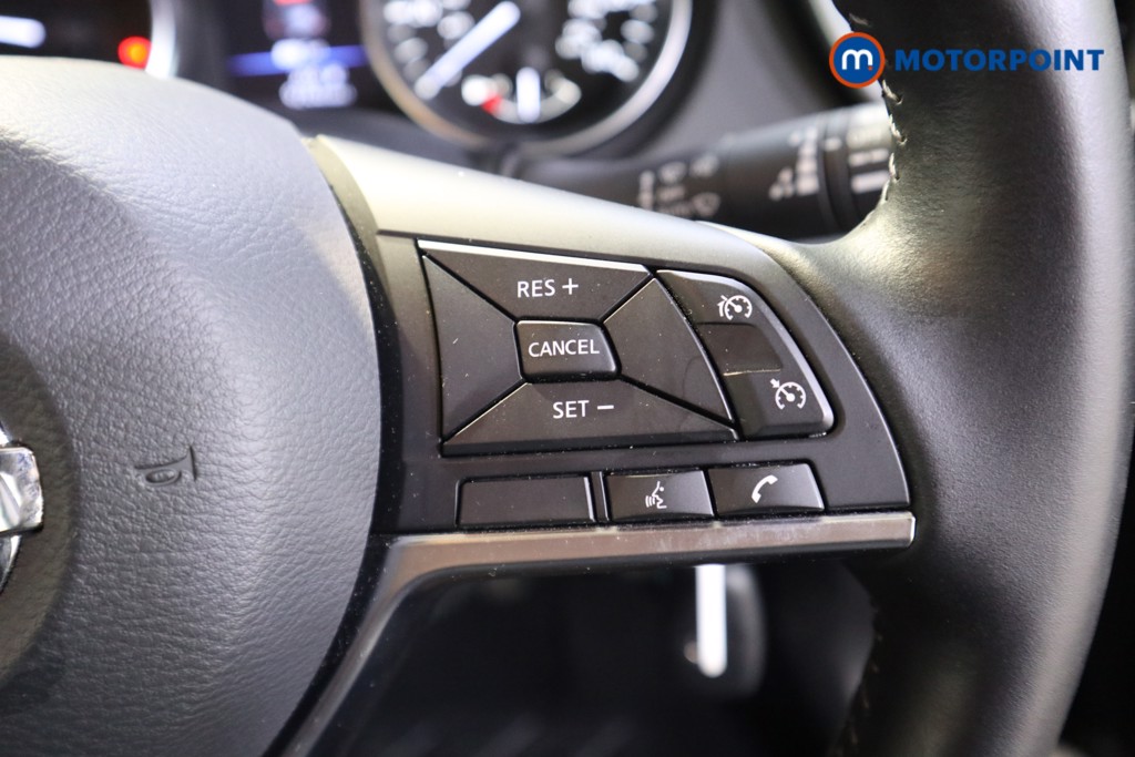 Nissan Qashqai Acenta Premium Manual Petrol SUV - Stock Number (1573997) - 6th supplementary image