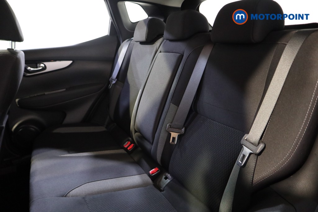 Nissan Qashqai Acenta Premium Manual Petrol SUV - Stock Number (1573997) - 12th supplementary image