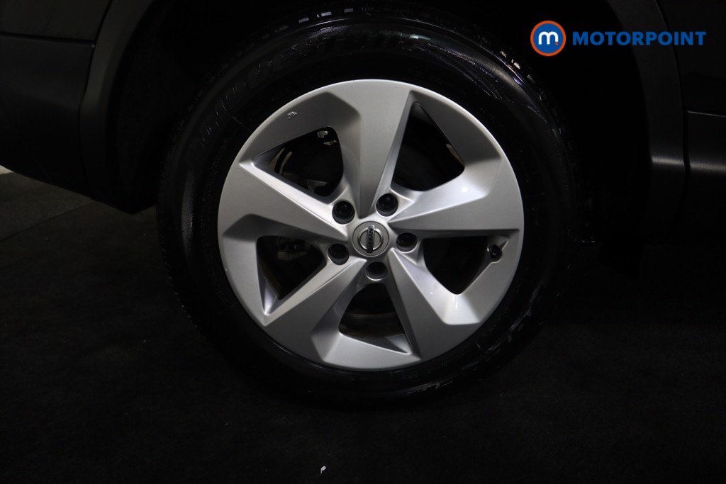 Nissan Qashqai Acenta Premium Manual Petrol SUV - Stock Number (1573997) - 15th supplementary image