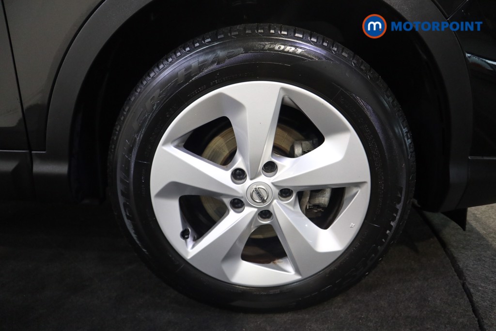 Nissan Qashqai Acenta Premium Manual Petrol SUV - Stock Number (1573997) - 16th supplementary image