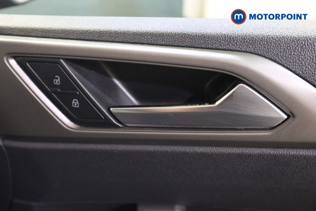 Volkswagen Polo Match Manual Petrol Hatchback - Stock Number (1573999) - 9th supplementary image