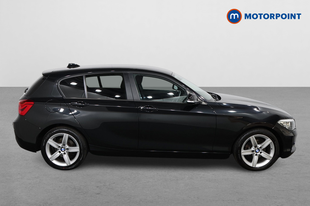 BMW 1 Series Sport Manual Petrol Hatchback - Stock Number (1574097) - Drivers side