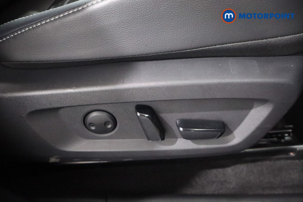 Nissan Qashqai Tekna Manual Petrol SUV - Stock Number (1574099) - 20th supplementary image