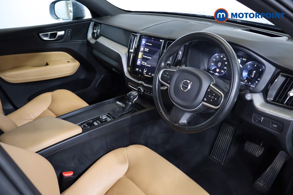 Volvo Xc60 Momentum Pro Automatic Diesel SUV - Stock Number (1574135) - 1st supplementary image