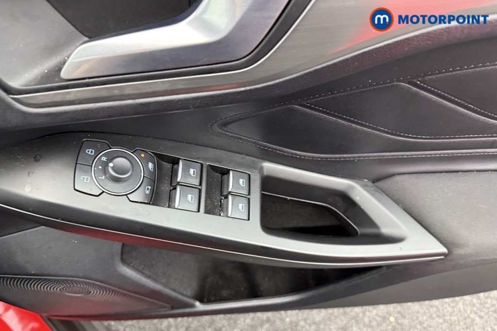 Ford Focus Titanium Automatic Petrol Hatchback - Stock Number (1574269) - 16th supplementary image
