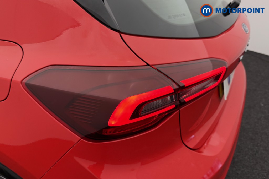Ford Focus Titanium Automatic Petrol Hatchback - Stock Number (1574269) - 24th supplementary image
