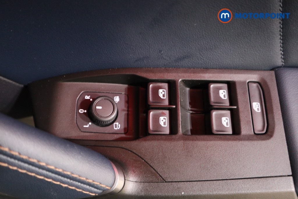 Cupra Formentor V2 Manual Petrol SUV - Stock Number (1574407) - 8th supplementary image