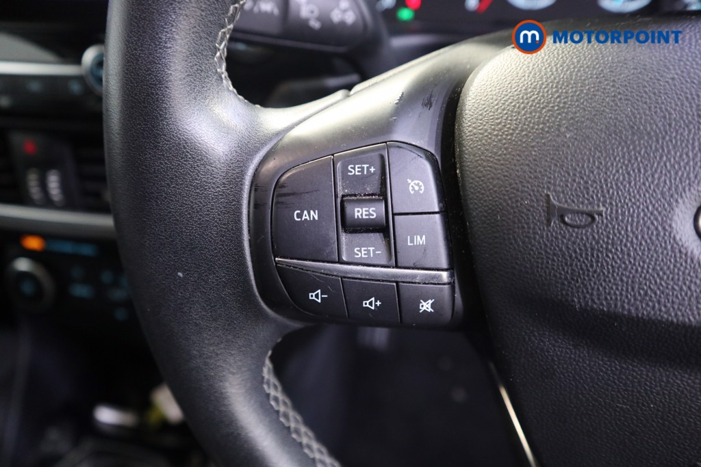 Ford Fiesta Titanium Manual Petrol Hatchback - Stock Number (1574453) - 5th supplementary image