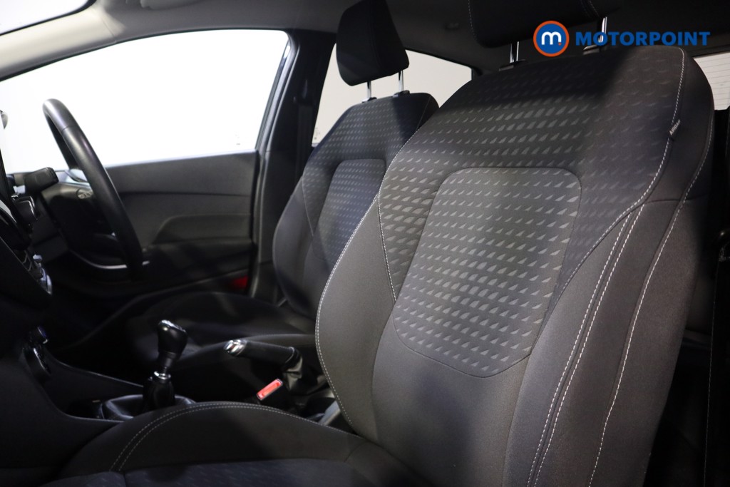Ford Fiesta Titanium Manual Petrol Hatchback - Stock Number (1574453) - 10th supplementary image