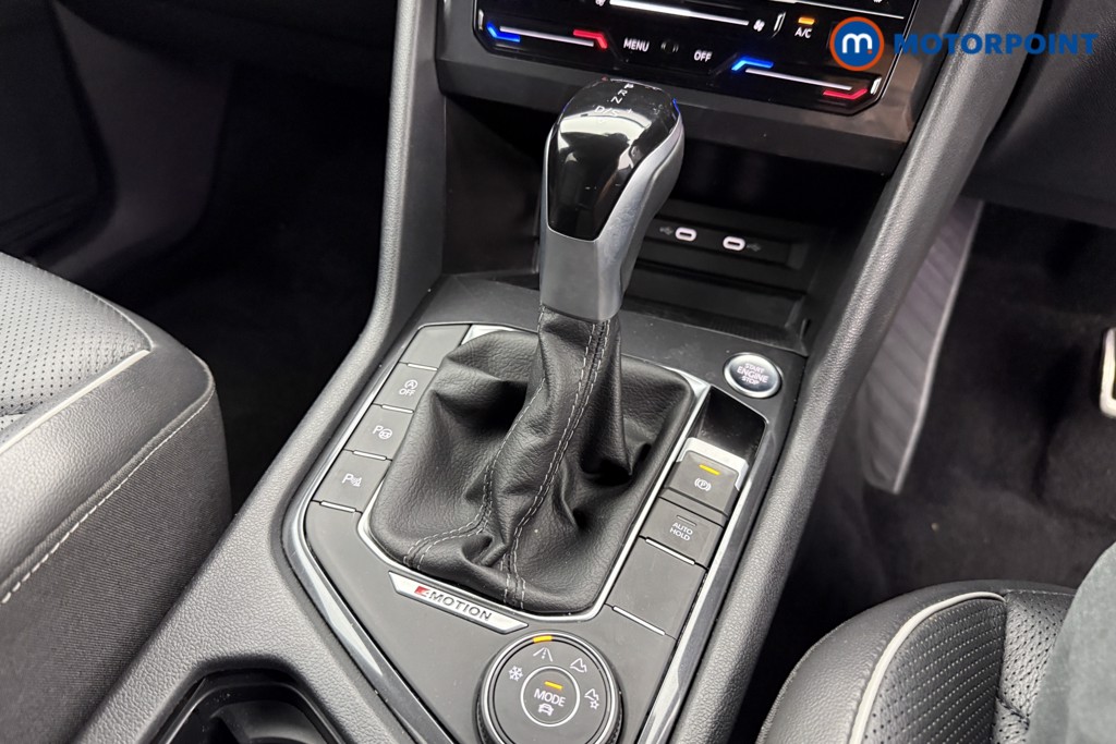 Volkswagen Tiguan Allspace R-Line Automatic Diesel SUV - Stock Number (1574625) - 14th supplementary image