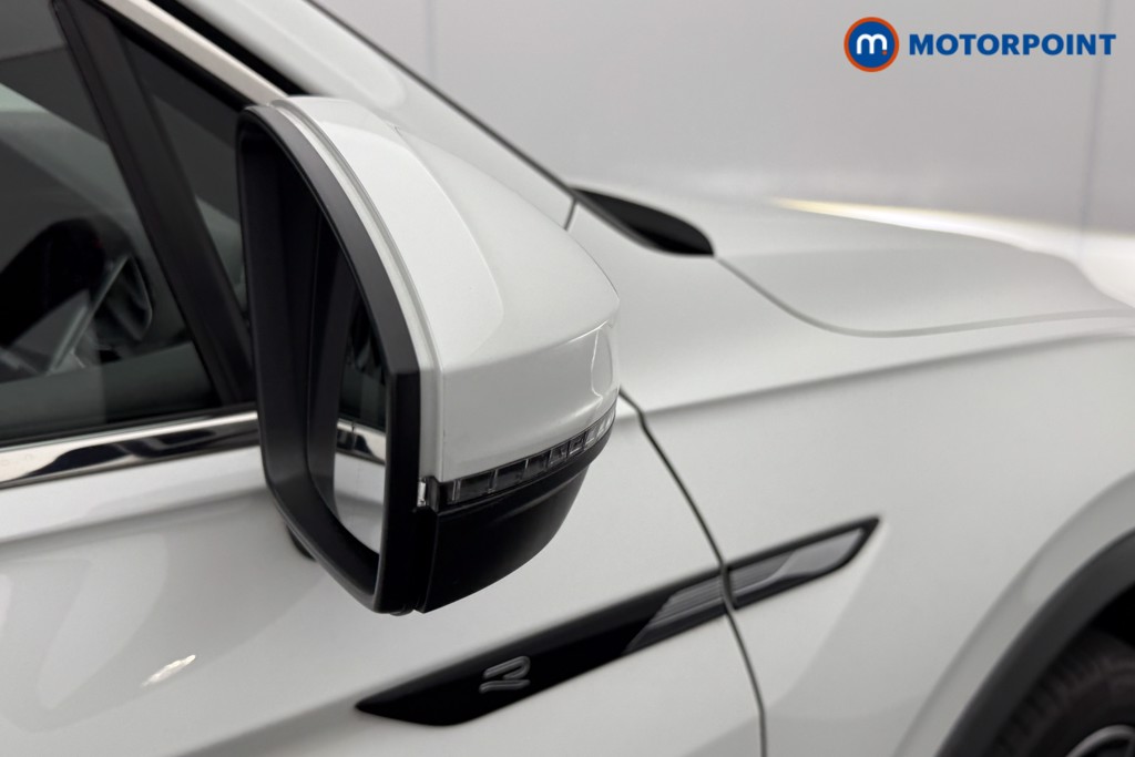 Volkswagen Tiguan Allspace R-Line Automatic Diesel SUV - Stock Number (1574625) - 21st supplementary image