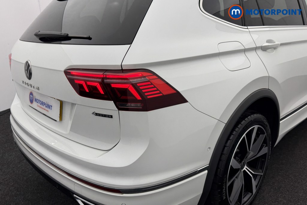 Volkswagen Tiguan Allspace R-Line Automatic Diesel SUV - Stock Number (1574625) - 32nd supplementary image