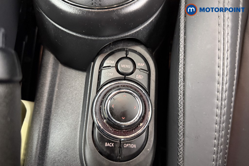 Mini Hatchback Cooper Exclusive Automatic Petrol Hatchback - Stock Number (1574641) - 10th supplementary image
