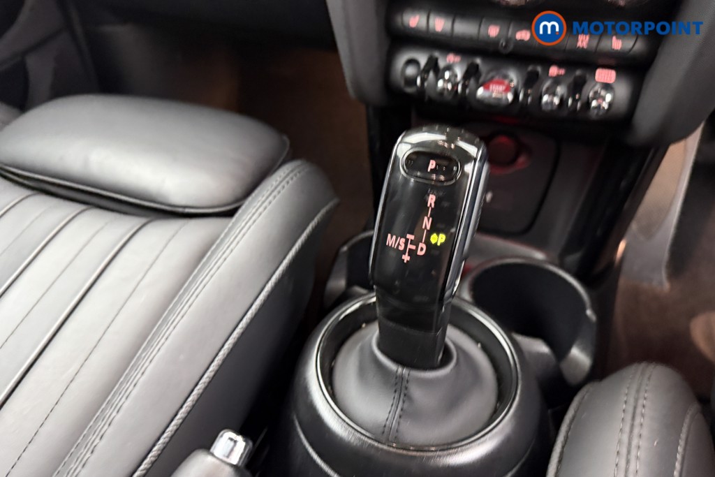 Mini Hatchback Cooper Exclusive Automatic Petrol Hatchback - Stock Number (1574641) - 11th supplementary image