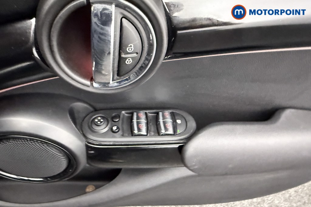 Mini Hatchback Cooper Exclusive Automatic Petrol Hatchback - Stock Number (1574641) - 15th supplementary image