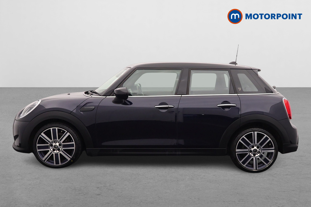 Mini Hatchback Cooper Exclusive Automatic Petrol Hatchback - Stock Number (1574641) - Passenger side