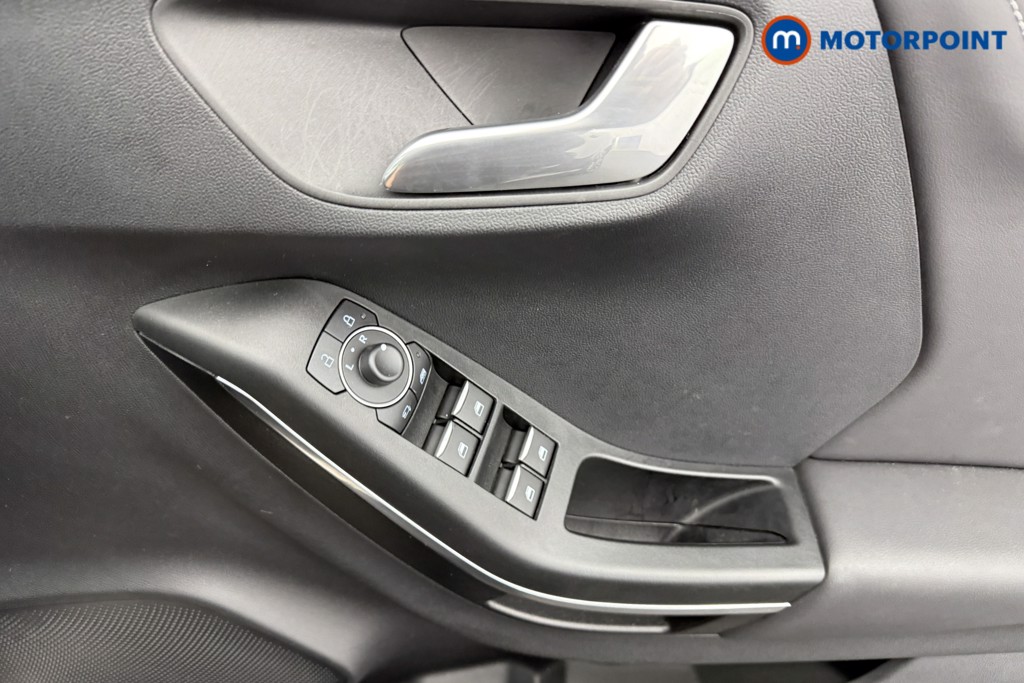 Ford Puma St-Line Vignale Automatic Petrol-Electric Hybrid SUV - Stock Number (1574671) - 16th supplementary image