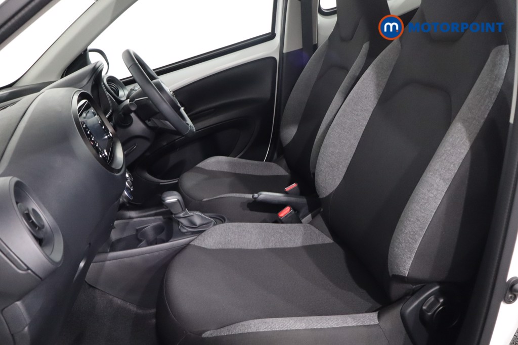Toyota Aygo X Pure Automatic Petrol Hatchback - Stock Number (1574707) - 4th supplementary image