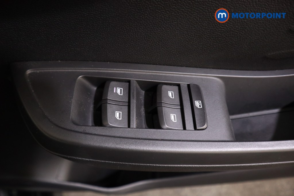 Mg Motor Uk MG3 Excite Manual Petrol Hatchback - Stock Number (1574709) - 9th supplementary image
