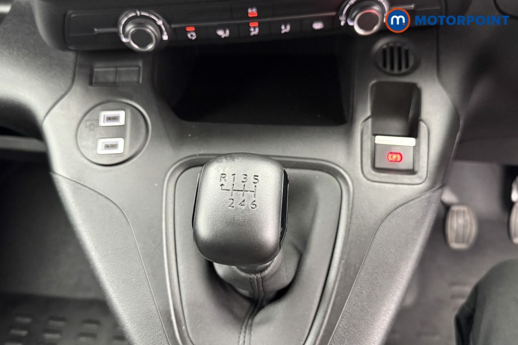 Peugeot Partner Professional Manual Diesel Panel Van - Stock Number (1575101) - 9th supplementary image