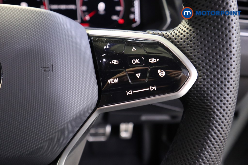 Volkswagen Tiguan R-Line Edition Automatic Petrol SUV - Stock Number (1575108) - 6th supplementary image