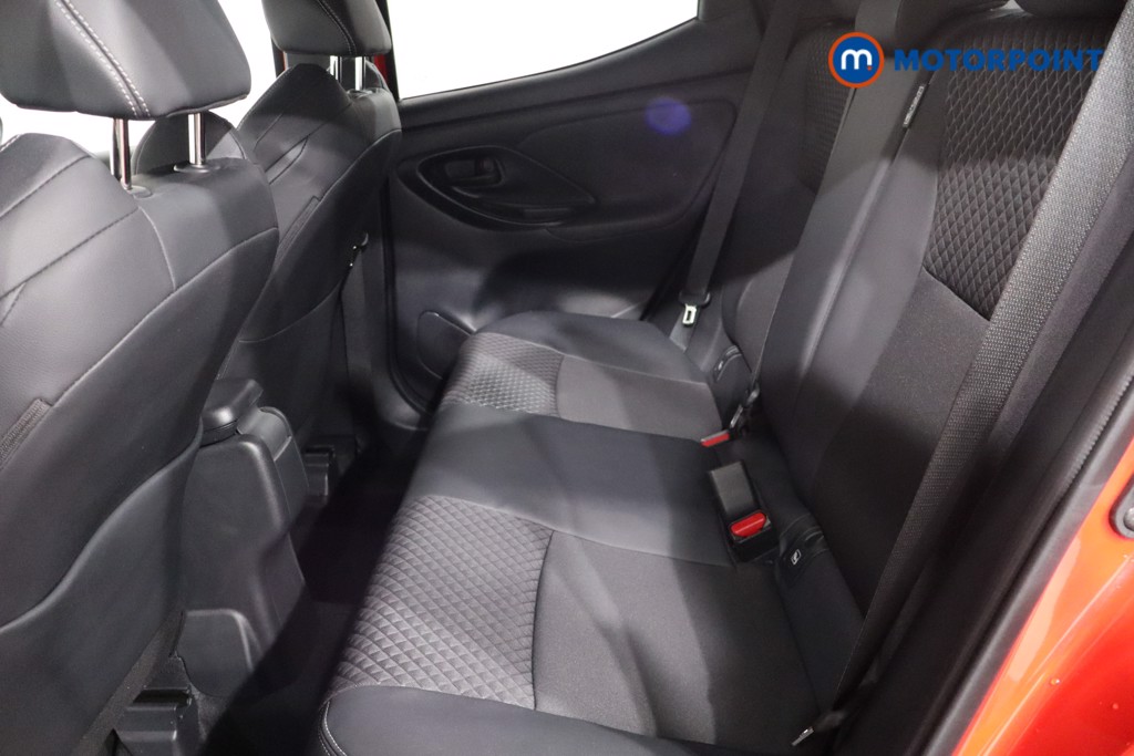 Toyota Yaris Launch Edition Automatic Petrol-Electric Hybrid Hatchback - Stock Number (1575267) - 5th supplementary image