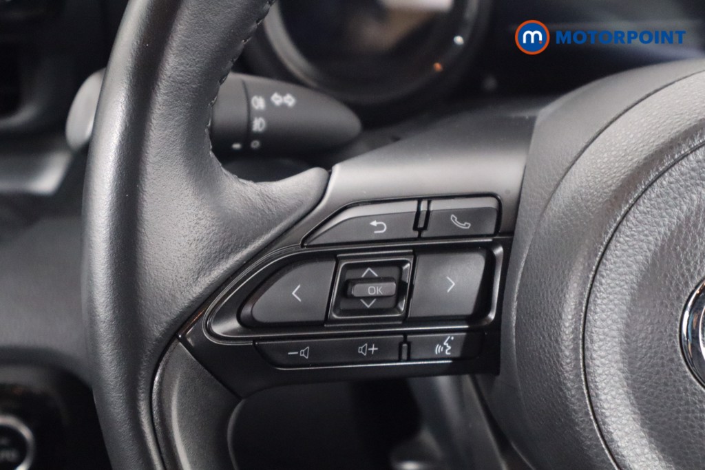 Toyota Yaris Launch Edition Automatic Petrol-Electric Hybrid Hatchback - Stock Number (1575267) - 7th supplementary image