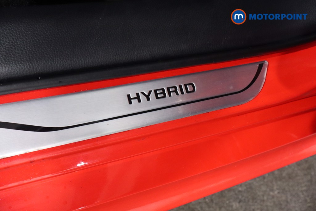 Toyota Yaris Launch Edition Automatic Petrol-Electric Hybrid Hatchback - Stock Number (1575267) - 20th supplementary image