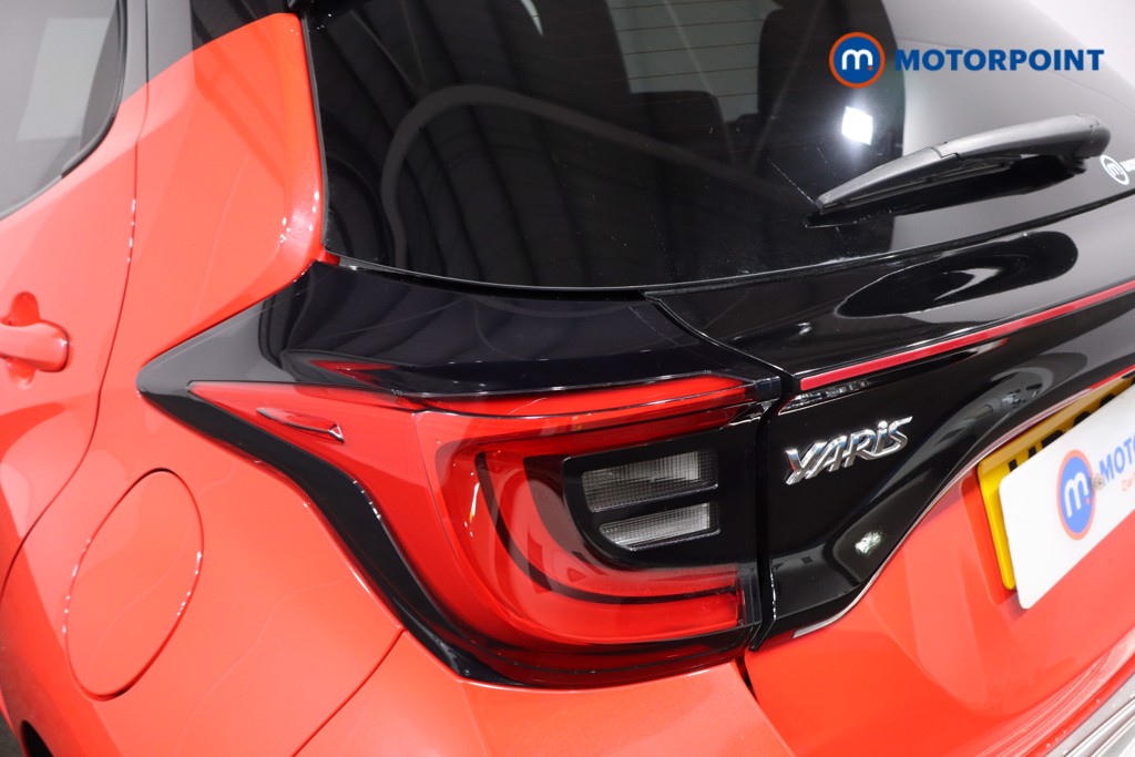Toyota Yaris Launch Edition Automatic Petrol-Electric Hybrid Hatchback - Stock Number (1575267) - 33rd supplementary image