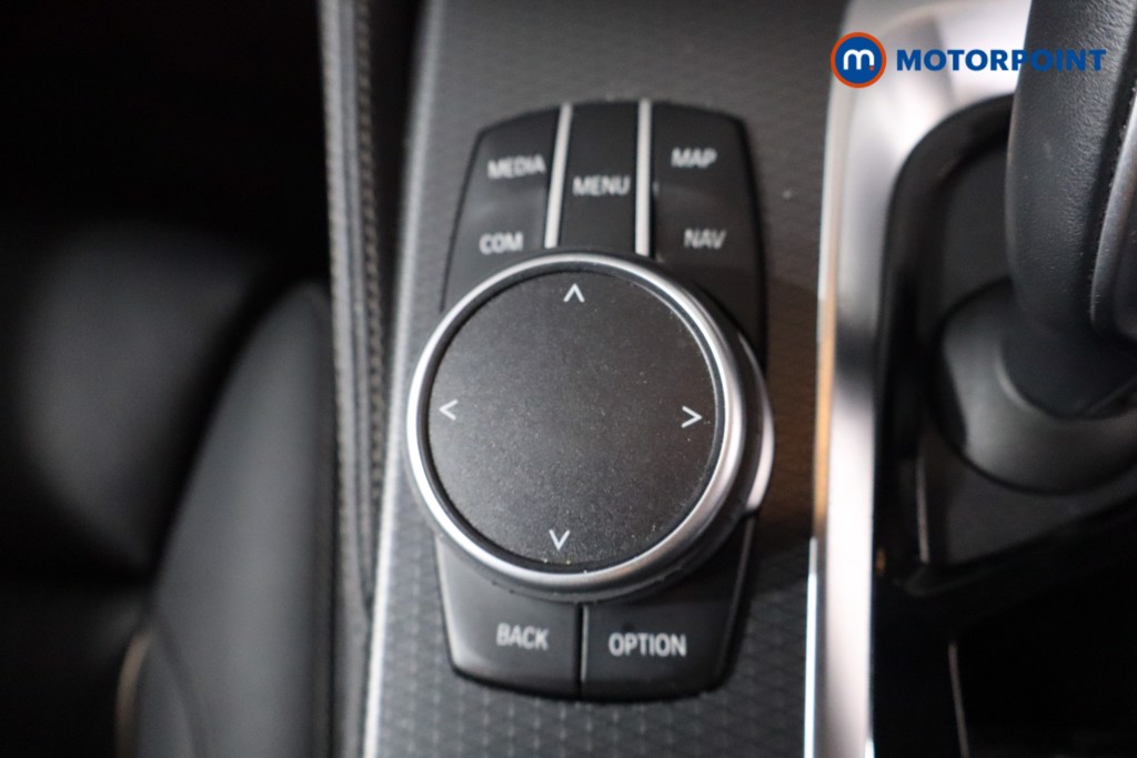 BMW 5 Series M Sport Automatic Petrol Plug-In Hybrid Saloon - Stock Number (1575357) - 14th supplementary image