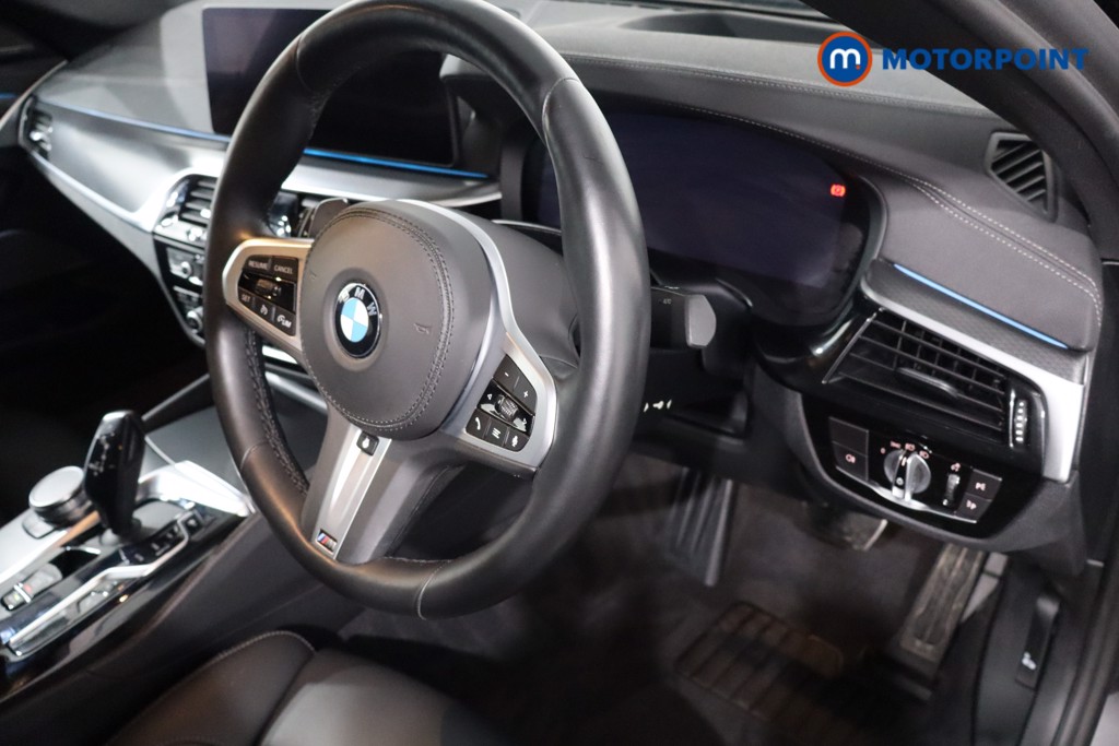 BMW 5 Series M Sport Automatic Petrol Plug-In Hybrid Saloon - Stock Number (1575357) - 22nd supplementary image