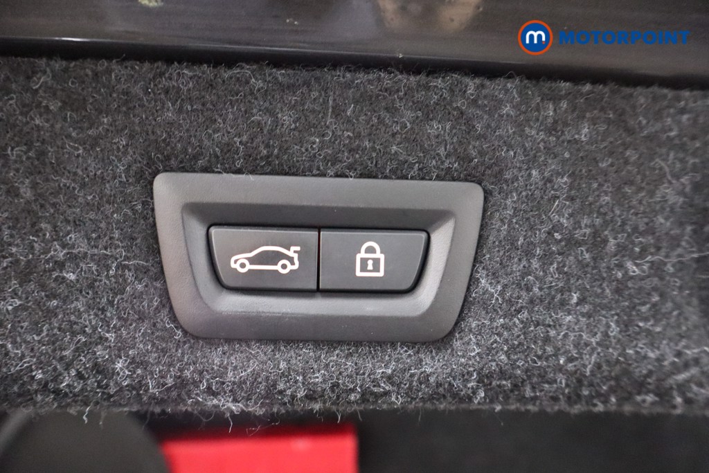 BMW 5 Series M Sport Automatic Petrol Plug-In Hybrid Saloon - Stock Number (1575357) - 35th supplementary image