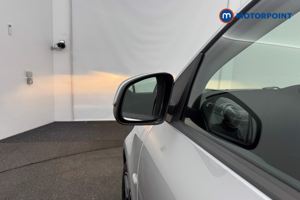 Smart Fortwo Coupe Premium Automatic Electric Hatchback - Stock Number (1539597) - 26th supplementary image