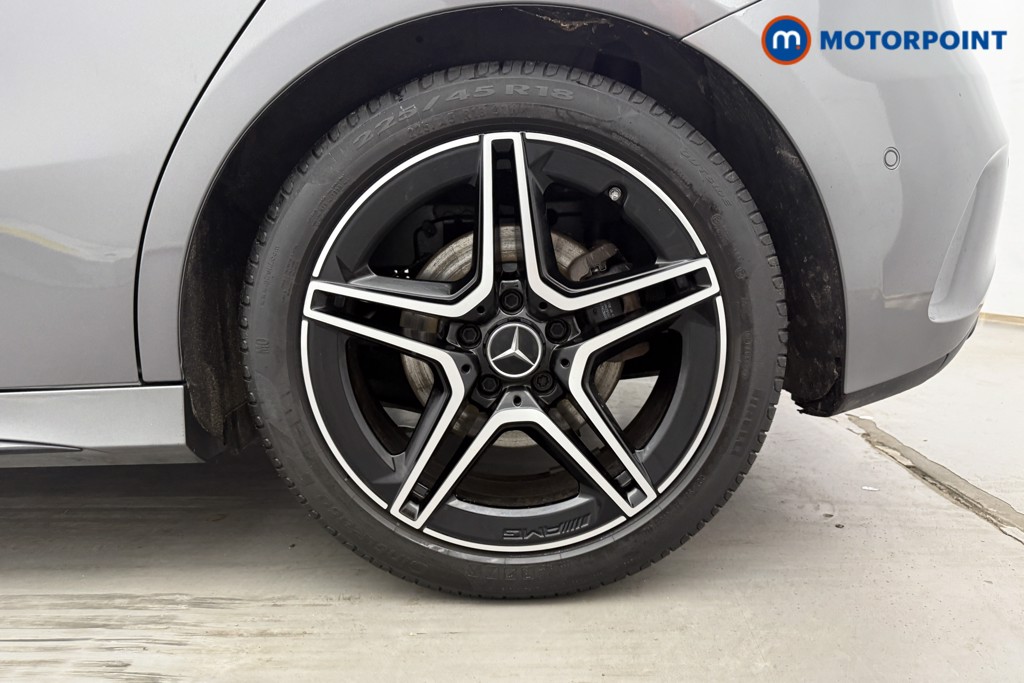 Mercedes-Benz A Class Amg Line Executive Edition Automatic Petrol Hatchback - Stock Number (1552945) - 39th supplementary image
