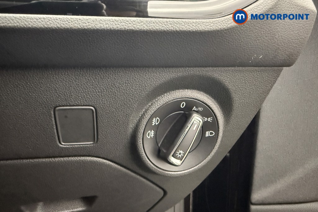 Seat Leon Fr Technology Manual Petrol Coupe - Stock Number (1556418) - 12th supplementary image