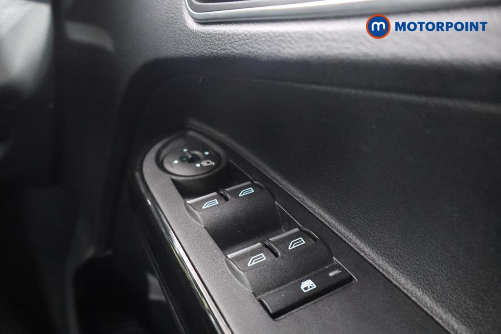 Ford B-Max Zetec Manual Petrol People Carrier - Stock Number (1558410) - 10th supplementary image