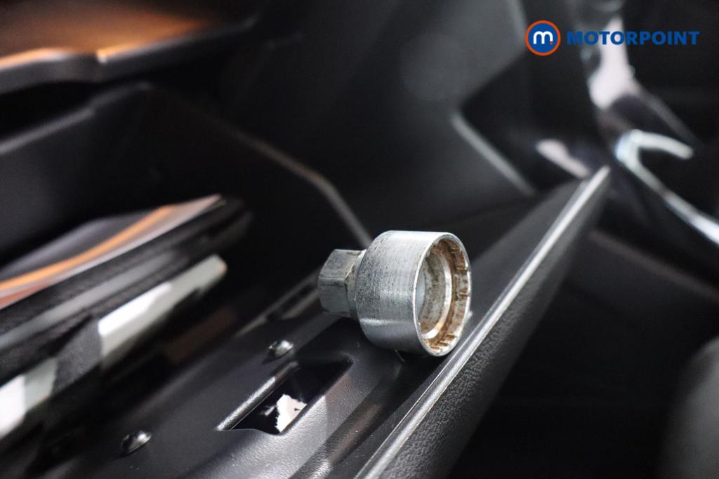 Ford B-Max Zetec Manual Petrol People Carrier - Stock Number (1558410) - 12th supplementary image