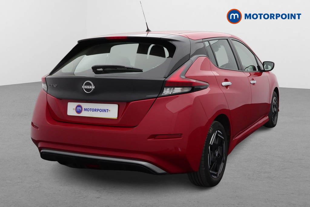 Nissan Leaf Acenta Automatic Electric Hatchback - Stock Number (1559860) - Drivers side rear corner
