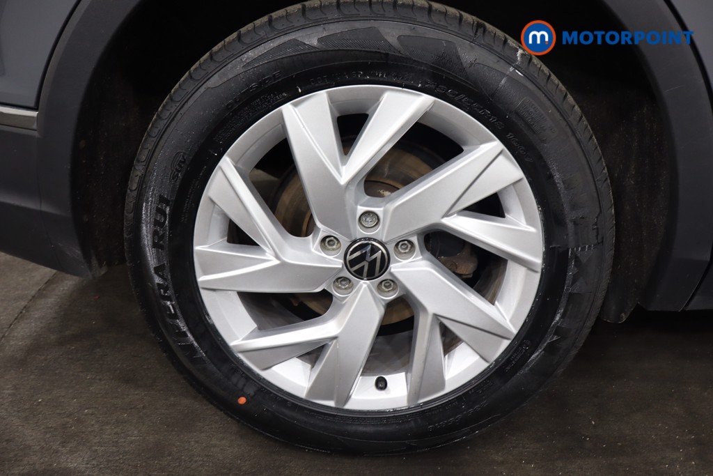 Volkswagen Tiguan Life Manual Petrol SUV - Stock Number (1560895) - 24th supplementary image