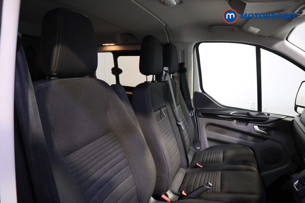 Ford Transit Custom Limited Automatic Diesel Crew Bus - Stock Number (1561715) - 9th supplementary image