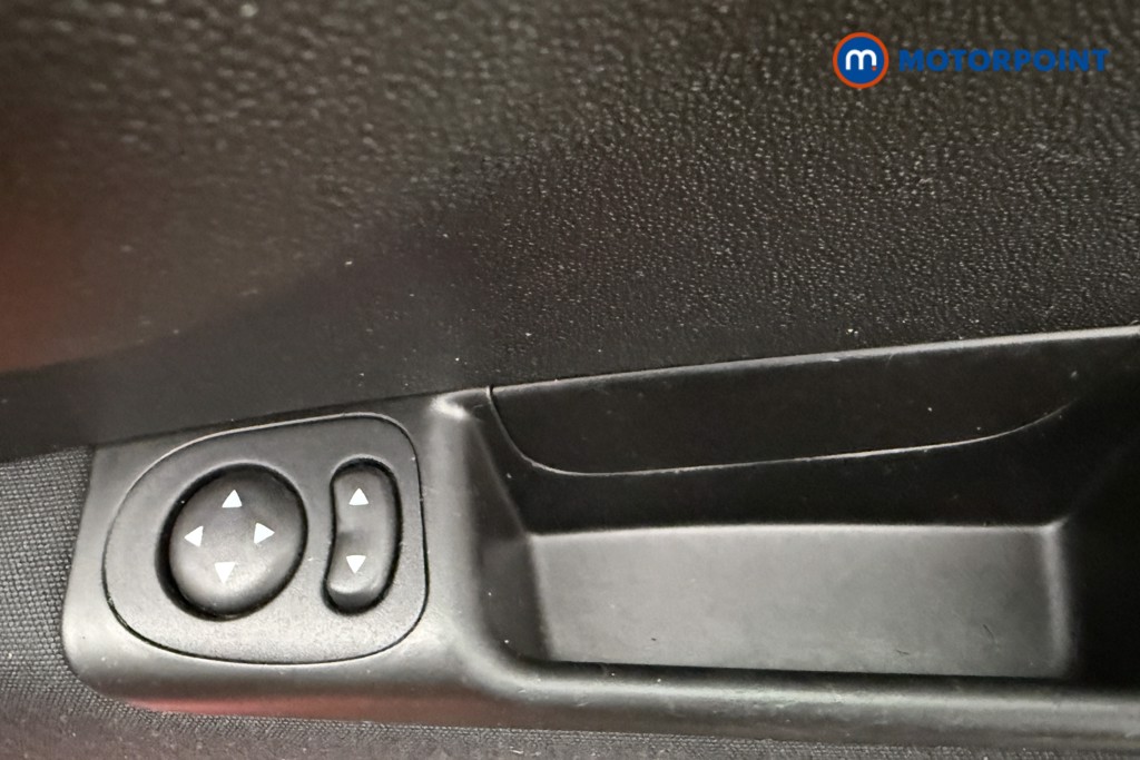 Fiat 500 1.0 Mild Hybrid 3Dr Manual Petrol-Electric Hybrid Hatchback - Stock Number (1562297) - 16th supplementary image