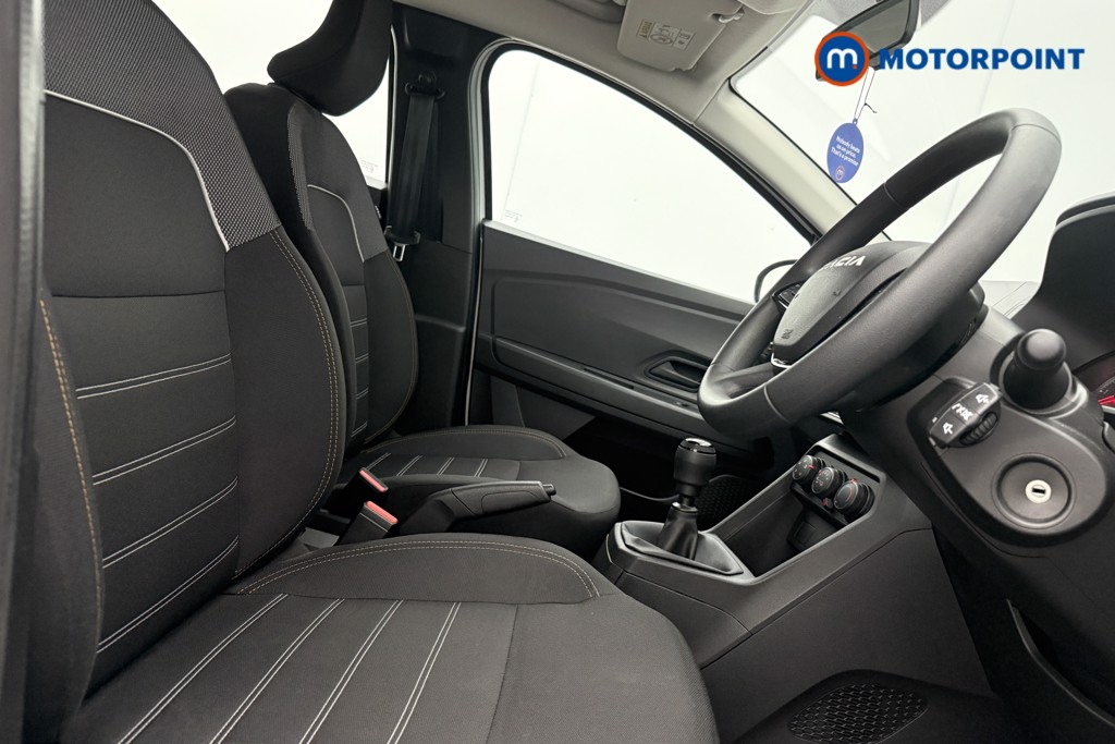 Dacia Sandero Stepway Essential Manual Petrol Hatchback - Stock Number (1562796) - 6th supplementary image