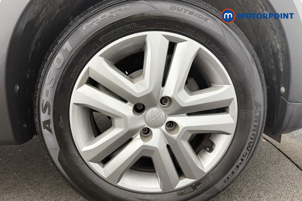 Dacia Sandero Stepway Essential Manual Petrol Hatchback - Stock Number (1562796) - 9th supplementary image